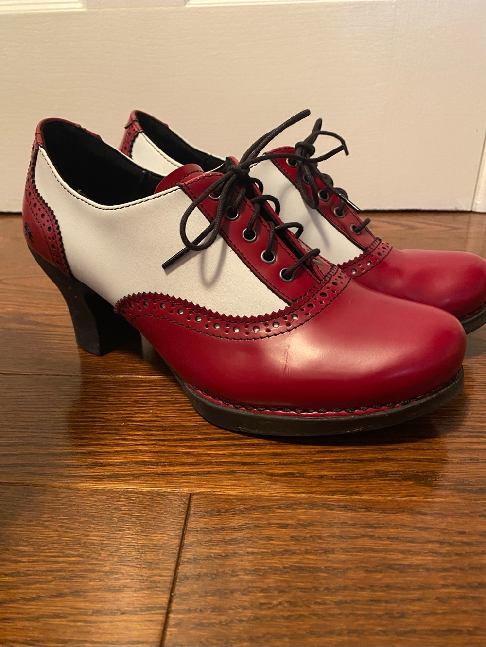 Two-Tone Red and White Lace-Up Women’s Heel